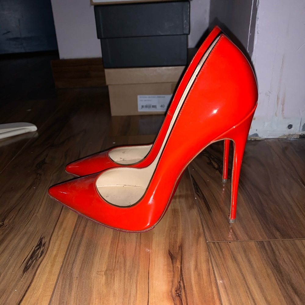 Louboutin So Kate